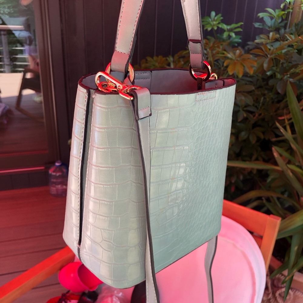 Adorable mini mint green purse